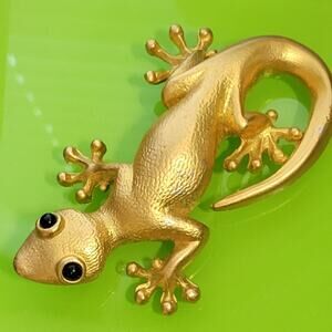 VintageVintage Gold Tone Gecko Lizard Brooch